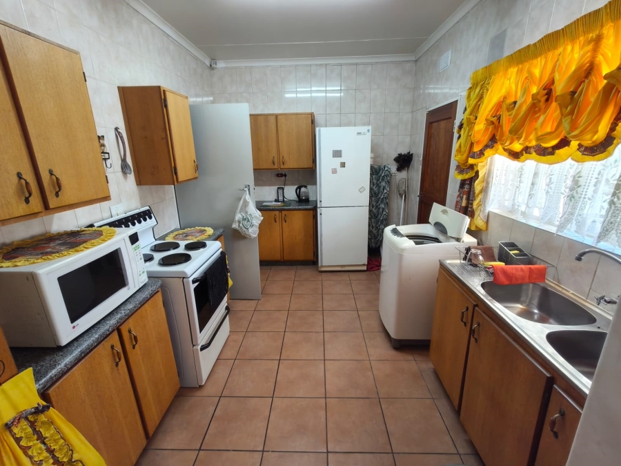 3 Bedroom Property for Sale in Protea Park North West
